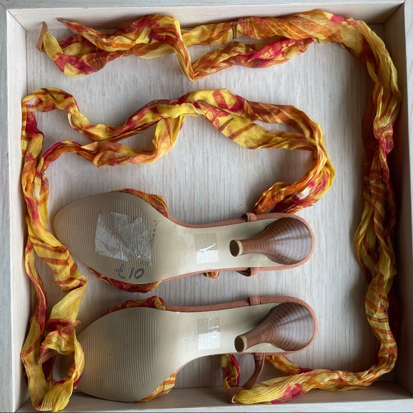 Nine West Jennica orange and yellow lace up heel sandal size 5.5 - Picture 4 of 15